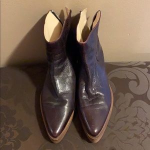 Zara Boots burgundy used
